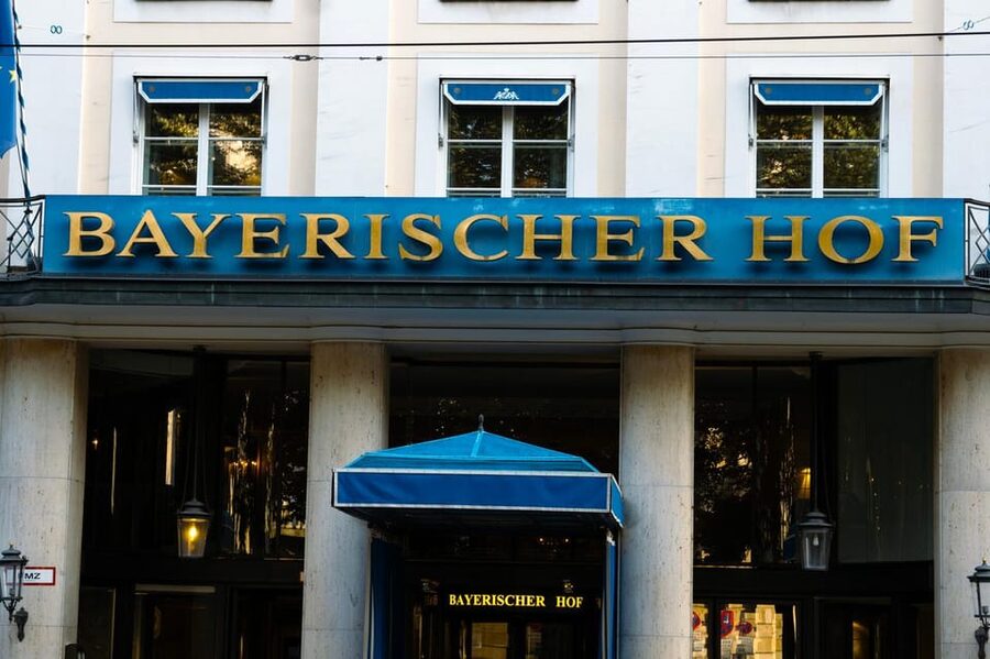 Munich: Walking tour of the old town with all your senses - A private group and a two-hour pace