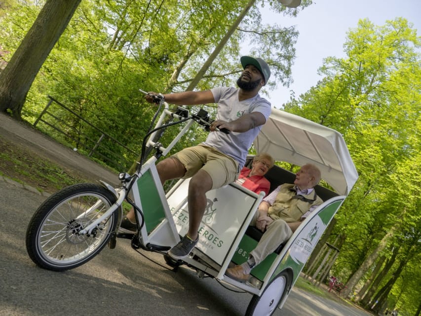 Münster: Beer Tasting Rickshaw Tour - Münster Palace and the wider city route
