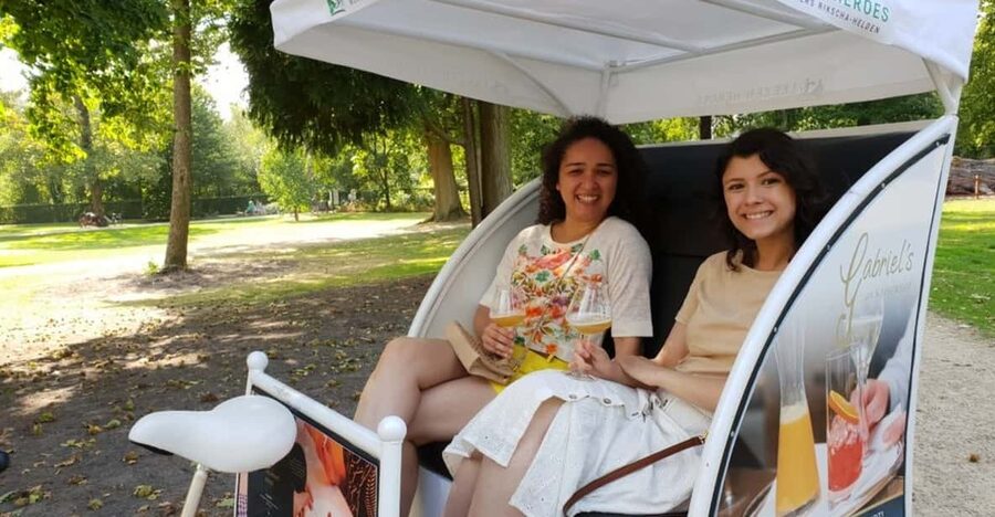 Münster: Beer Tasting Rickshaw Tour - The local stories make the route personal