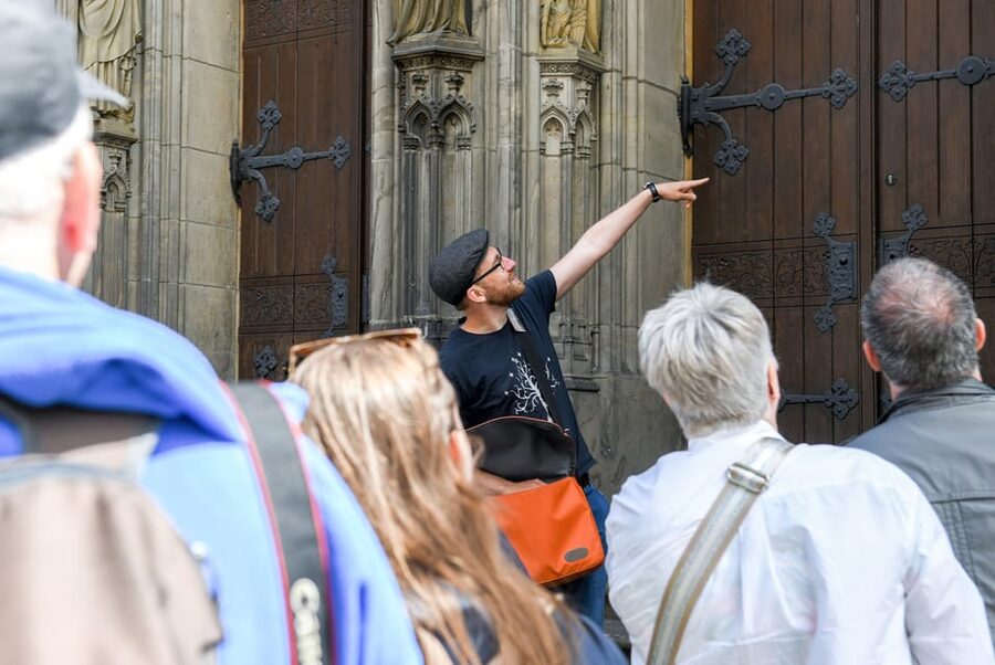 Münster: Old Town Highlights Guided Tour - Schlaun’s Baroque Münster at Erbdrostenhof and Clemenskirche