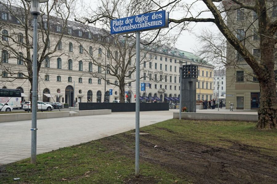 National Socialism WWII with licensed guide - private tour - Haus der Kunst and Nazi control of art