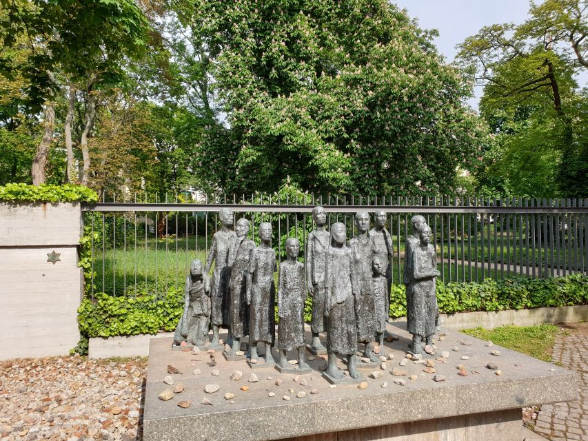 Nazi Berlin and the Jewish Community Tour - German resistance at the Operation Valkyrie site