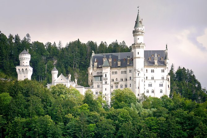 Neuschwanstein Castle and Linderhof Palace Day Trip from Munich - Who should book this day trip