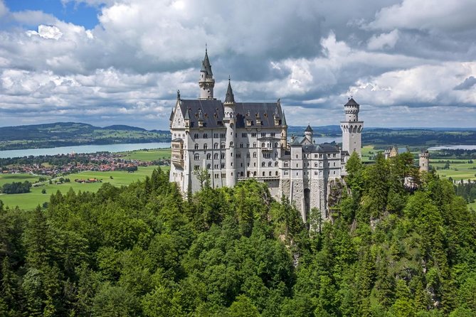 Neuschwanstein Castle Ticket With Audio Guided Tour - Key points to know before you go