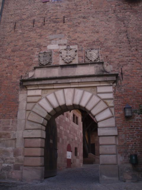 Nuremberg: 1.5-Hour Private Tour through Historical Old Town - Dürer’s House and the city’s artistic identity