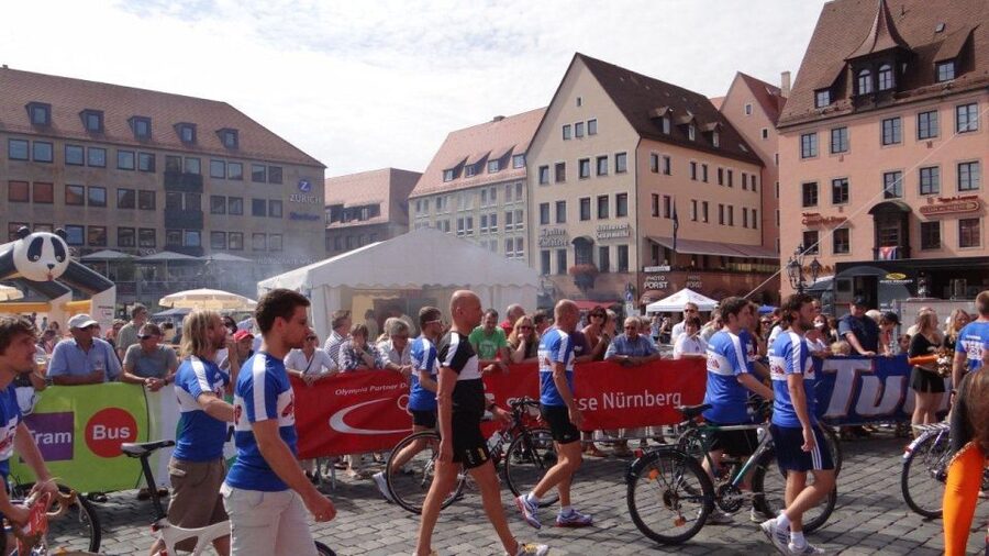 Nuremberg: 1.5-Hour Private Tour through Historical Old Town - Tiergärtnertorplatz and the approach to the castle