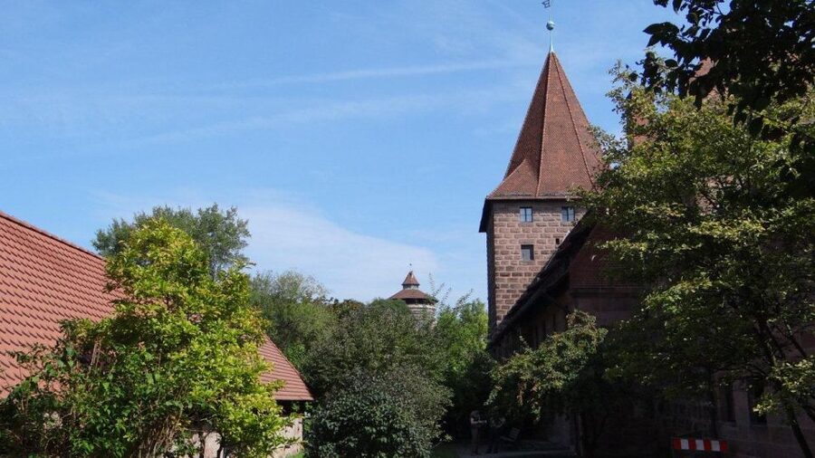 Nuremberg: 1.5-Hour Private Tour through Historical Old Town - Who gets the best value from this tour