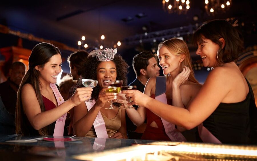 Nuremberg: Bar and Club Tour with Free Shots and Free Entry - Should you book the Nuremberg pub crawl?