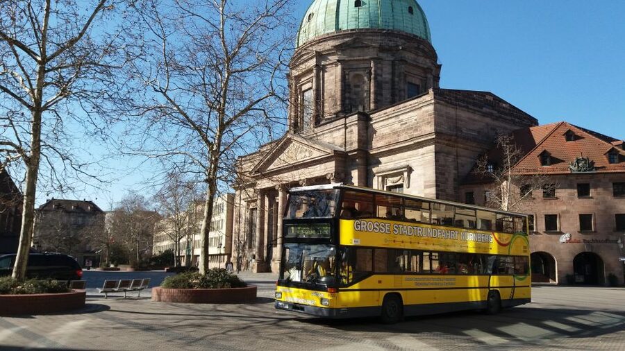 Nuremberg: Hop-On Hop-Off Bus Tour - Hauptmarkt and the old town