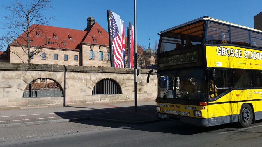 Nuremberg: Hop-On Hop-Off Bus Tour - Kaiserburg and the best city views