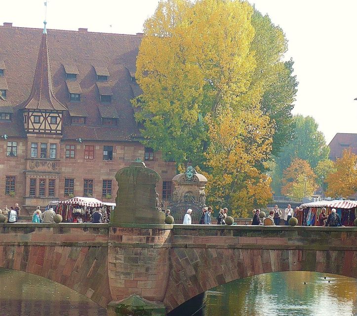 Nuremberg Old Town and Nazi Rally Grounds Walking Tour - Congress Hall and the city’s difficult memory