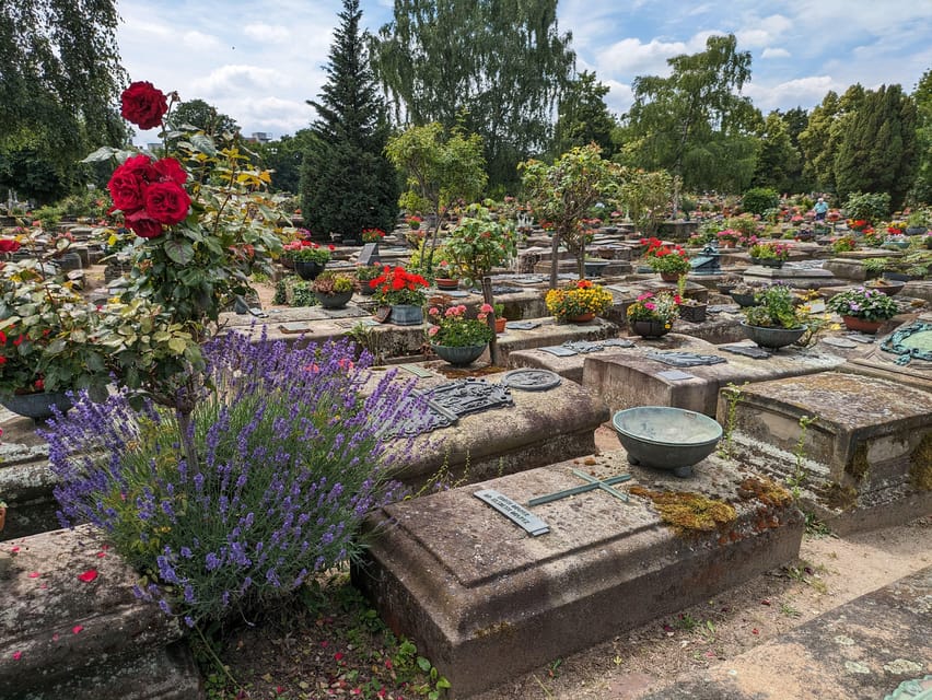 Nuremberg: St. Johannis Friedhof &Hesperidengärten IN GERMAN - Albrecht Dürers Grab als klarer Höhepunkt