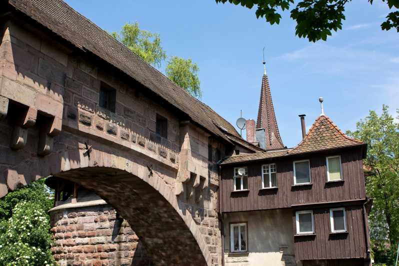 Nuremberg: The Old Town in Evening Light - IN GERMAN - Key points to know before you book