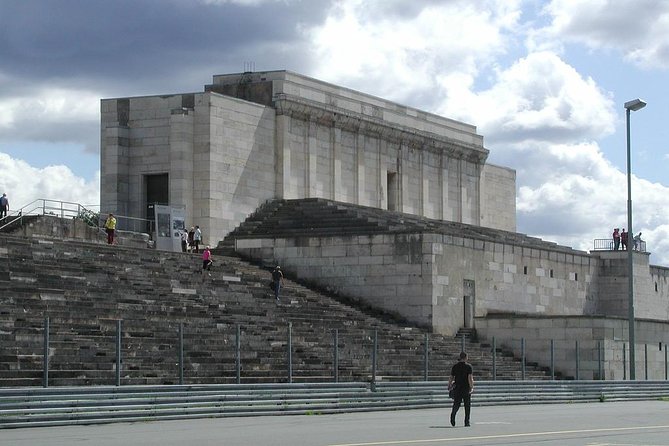 Nuremberg: WWII Tour, Courtroom 600 and 3rd Reich Sites - Große Straße and the scale of the plan