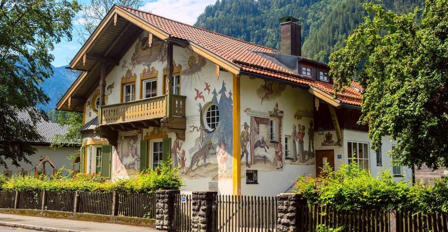 Oberammergau Private Guided Walking Tour - Oberammergau’s Early Story and Its Link to Ettal