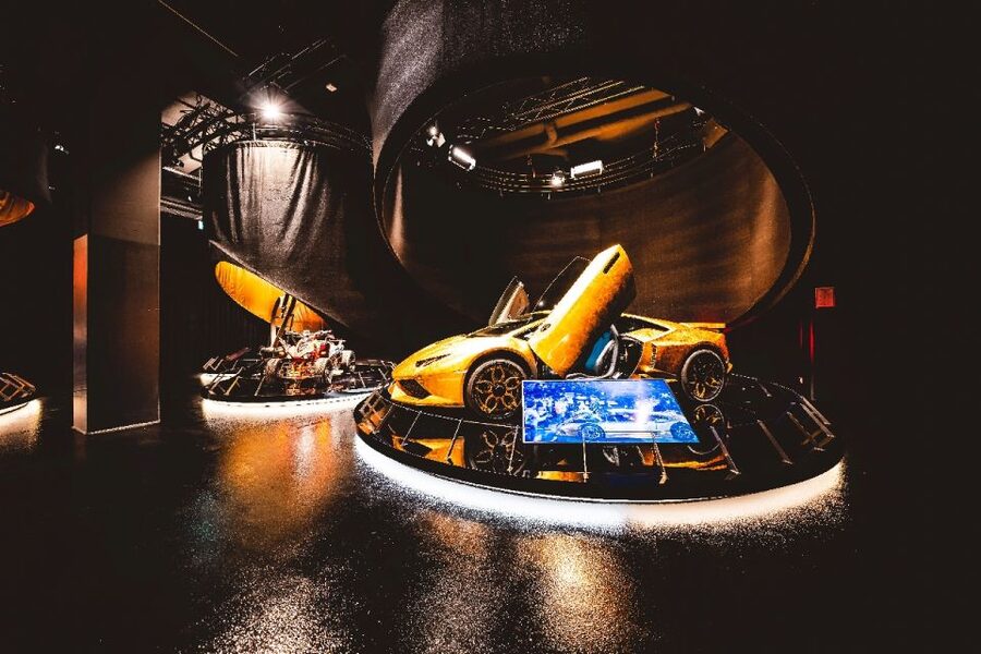 Oberhausen: HOUSE OF MAGIC - powered by Ehrlich Brothers - Start inside the Ehrlich Brothers’ suitcase