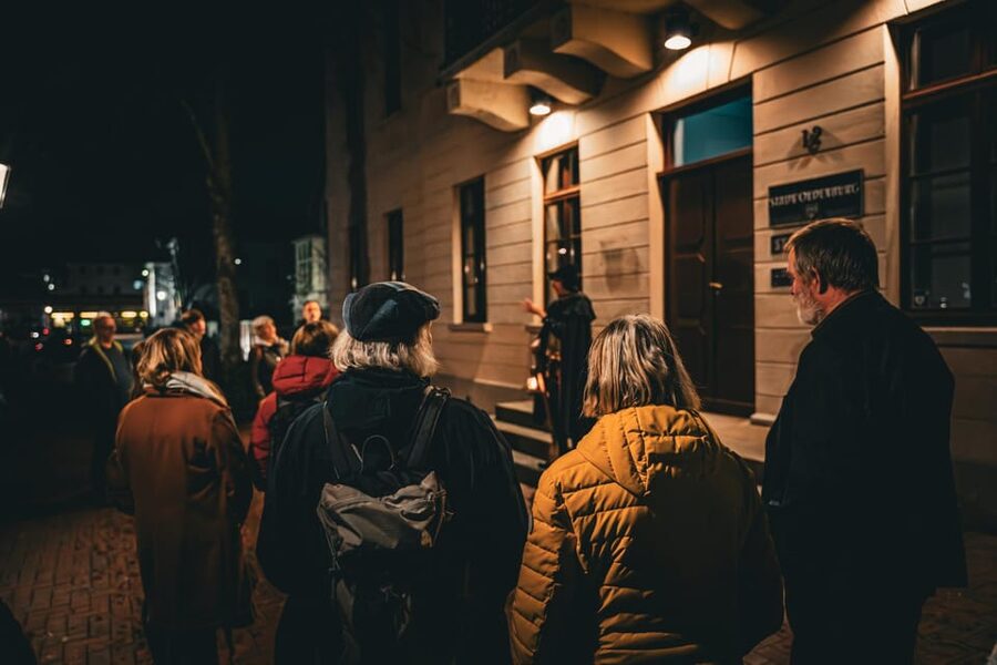 Oldenburg: "Executioners, witches & scoundrels" (crime thriller tour) - Through the Johannisviertel after dark