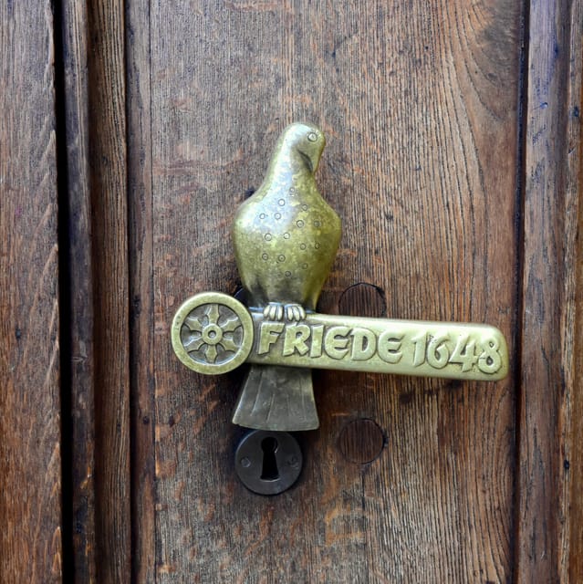 Osnabrück: Altstadt-Highlights (Stadtführung) - The medieval scales and the rules of fair trade