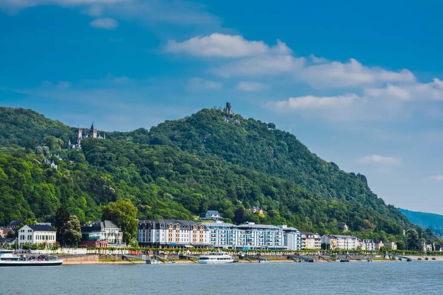 Panorama tour between Bonn and Königswinter - Why a Rhine cruise works well in Bonn