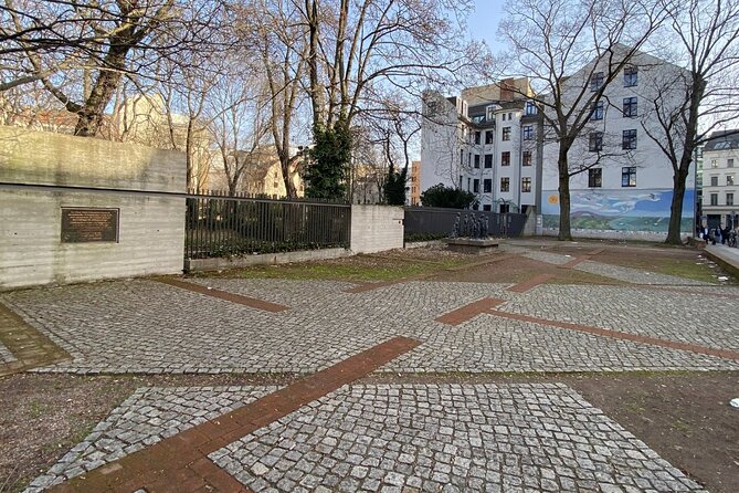 Path of Resistance: Berlin’s Hidden Holocaust Stories - Lustgarten and the closing of public life