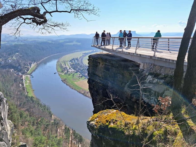 Prague: Escape the City - Bohemian & Saxon Switzerland Trip - Guides, comfort, and group size