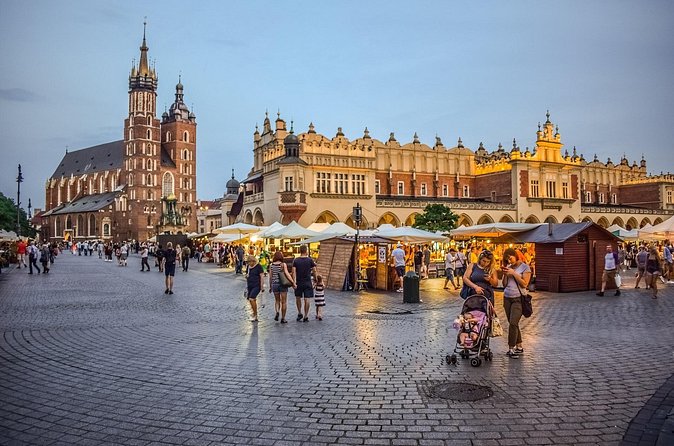 Private 3-Day Tour from Berlin to Krakow Auschwitz Poland - Booking details worth checking