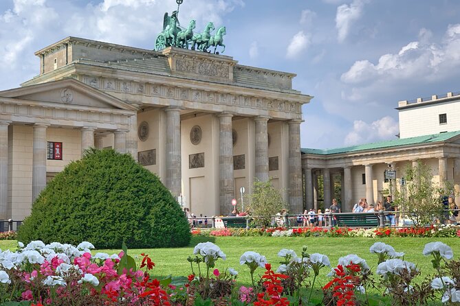 Private Berlin Custom Half-Day Tour with Private Driver and Guide - A smart way to see Berlin in four hours