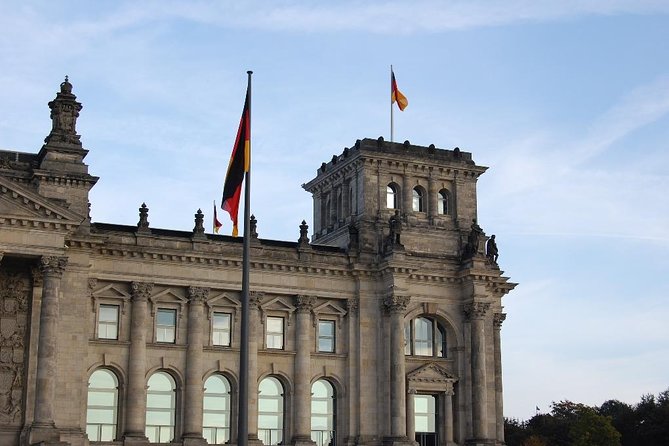 Private Berlin Top Historical Sites Tour with Black Van - The Holocaust Memorial and Führerbunker site