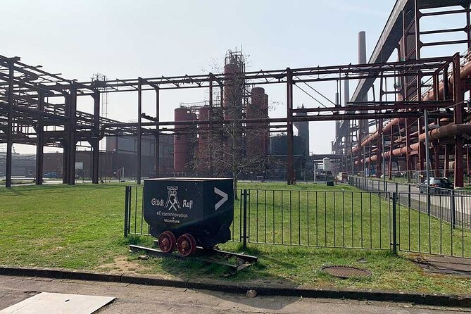 Private city rally around the Zollverein Coal Mine Industrial Complex in Essen - Timing, access, and practical planning