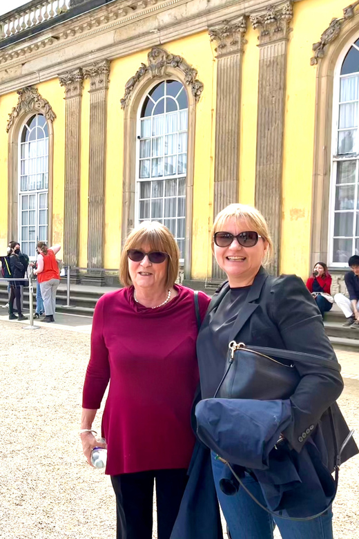 Private Sightseeingtour im Taxi nach Potsdam und Sanssouci - Walking the vineyards and Sanssouci Park
