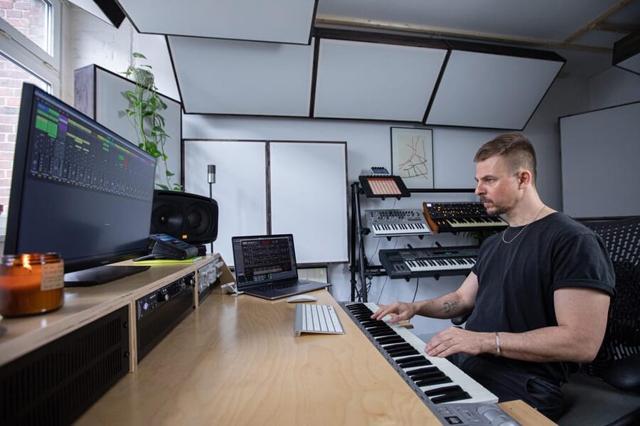 Produce Techno and House Music in Berlin - Recording and arranging a house or techno track