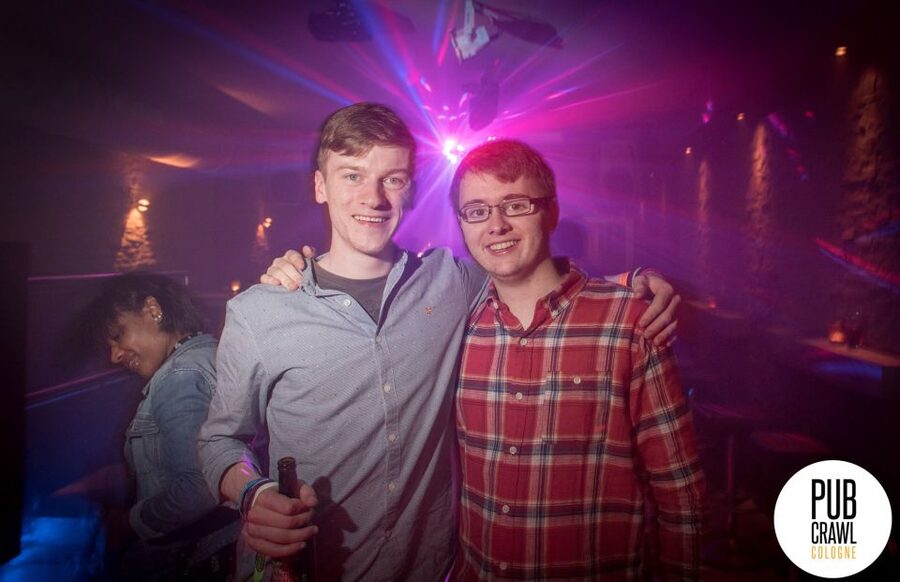 Pub Crawl Cologne Including Admission Fee for Bars and Shots - What the free admission is really worth