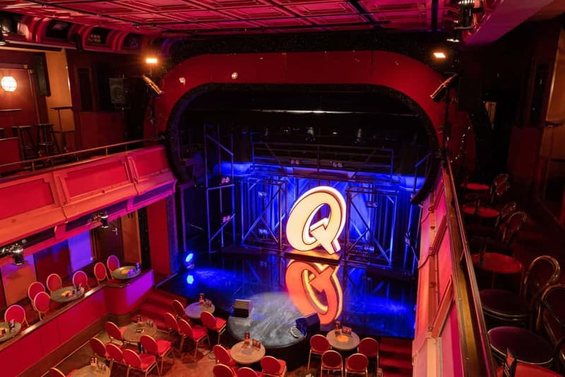 Quatsch Comedy Club Berlin: Die Live Show Entry Ticket - Entering Germany’s first major stand-up club