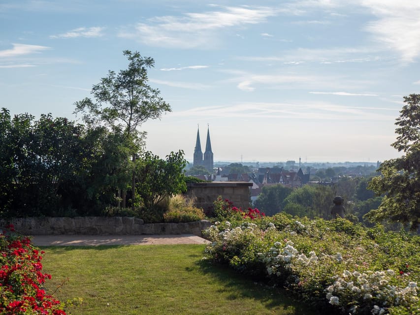 Quedlinburg: Guided City Walk - Highlights tour (private) - Key points at a glance