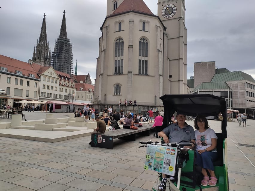 Regensburg citytour rickshaw-pedicab - The Stone Bridge and Baumberger Tower