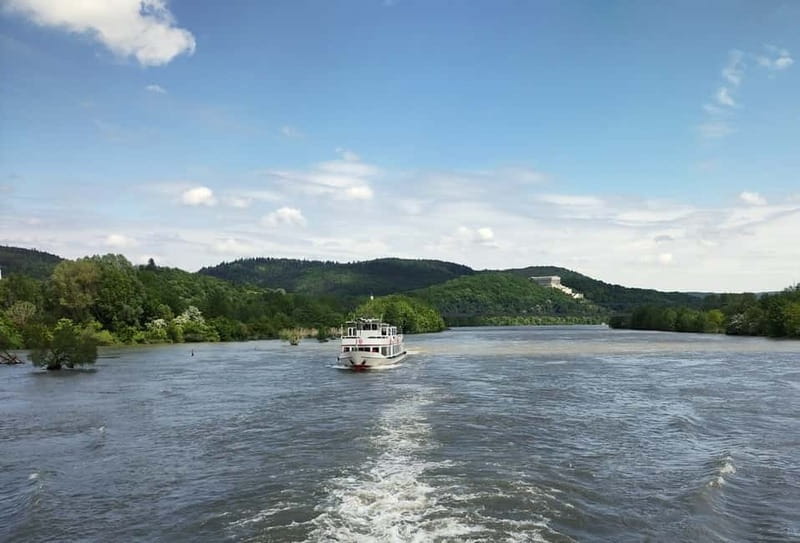 Regensburg: Klinger's Sightseeing Boat Tour to Walhalla - Finding the pier at Thundorferstraße 6
