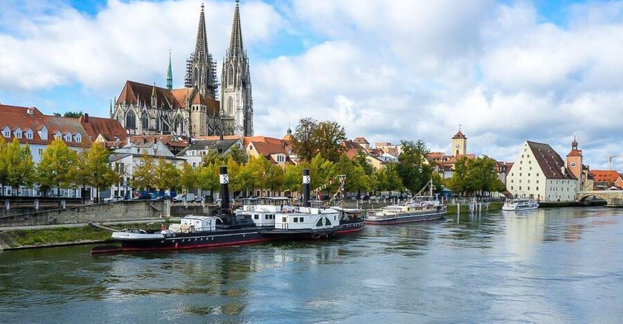 Regensburg: Private Walking Tour With Professional Guide - Key points to know before you book