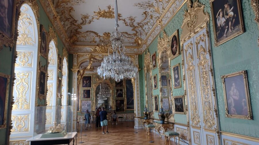 Residence of Munich private tour with skip the line ticket - What the reconstructed interiors tell you