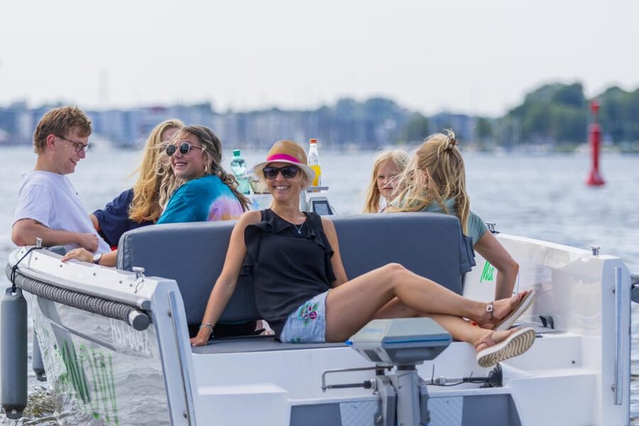 Rostock: Electric Boat Rental on the Warnow River - Getting started at Boat-Now Rostock