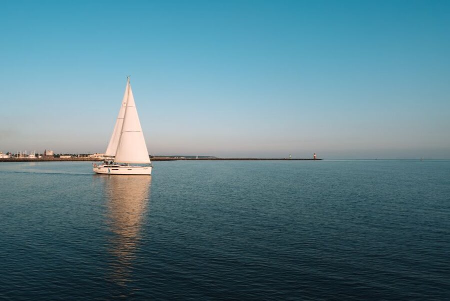 Rostock: Full-Day, Half-Day, or Sunset Sailing Experience - Meeting the skipper at Yachthafen Hohe Dune