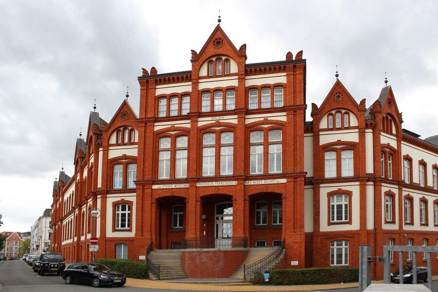 Rostock: Private Guided Walking Tour - Key points to know before you book