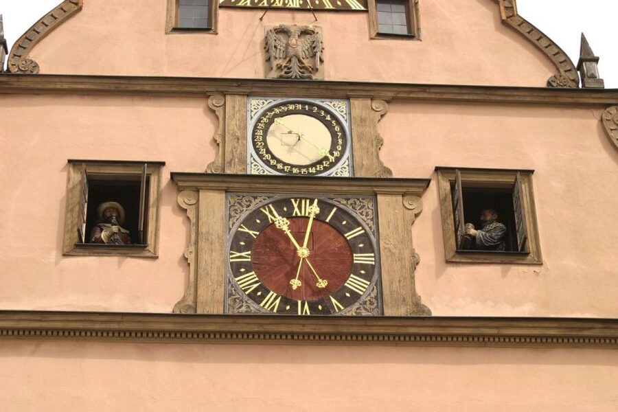 Rothenburg ob der Tauber: Private Guided Walking Tour - Starting beside the fountain in Rothenburg