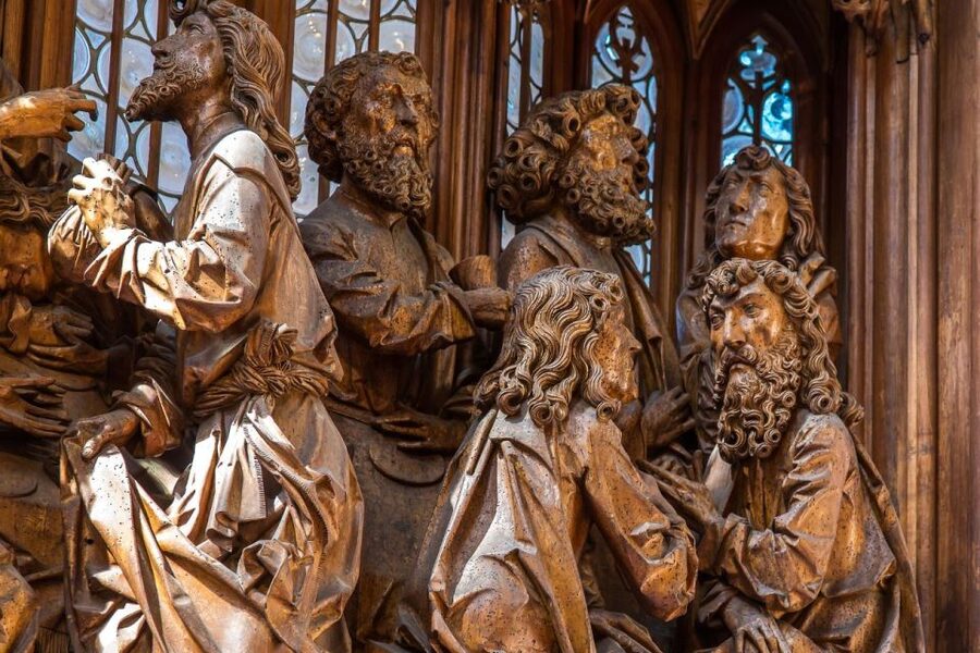 Rothenburg ob der Tauber: Private Guided Walking Tour - Marien Apotheke and the everyday details