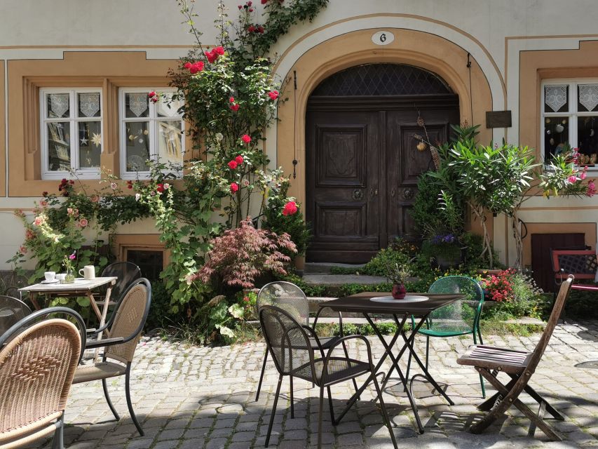 Rothenburg ob der Tauber: Private Old Town Walking Tour - Quiet lanes, gardens, and views over the Taubertal