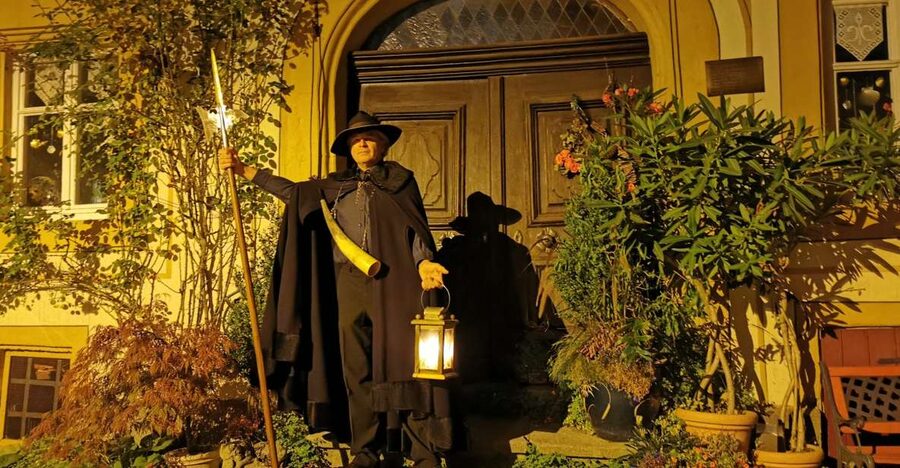 Rothenburg: Private Night Watchman Tour - Why Rothenburg works so well at night