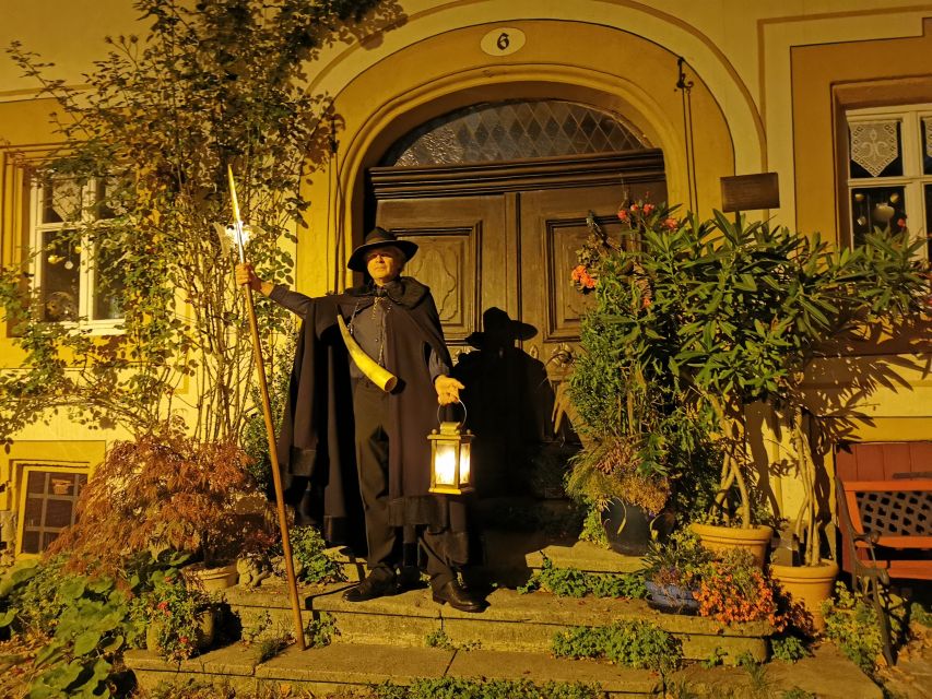 Rothenburg: Private Night Watchman Tour - What a medieval night watchman actually did