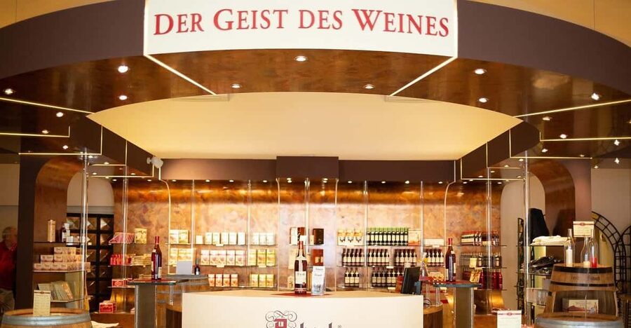 Rüdesheim: Guided tour of the Asbach Visitor Center & tasting - Who will enjoy this Asbach experience?