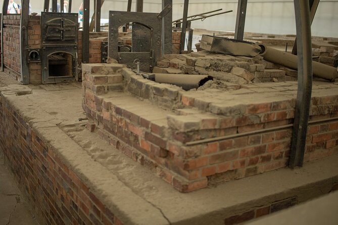 Sachsenhausen Concentration Camp Bus Tour in English from Berlin - Who should book this Sachsenhausen excursion?