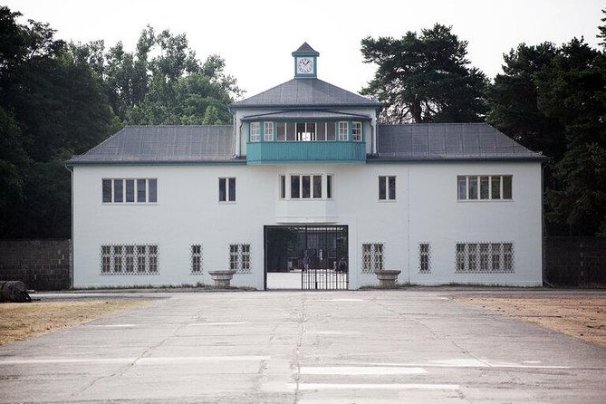 Sachsenhausen Concentration Camp Memorial Tour (Max. 15 Guests) - Prepare for the emotional and physical weight
