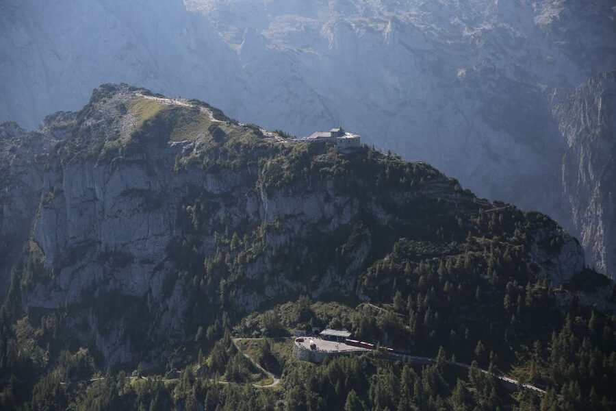 Salzburg: Private Eagle's Nest Tour - Key details that shape the experience